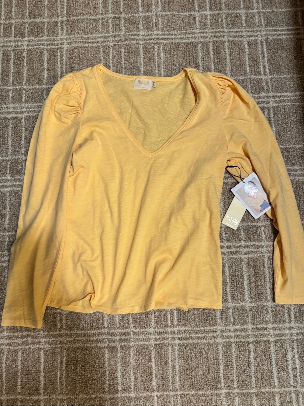NWT Nation LTD Soft Yellow V-Neck Long Sleeve Top with Puff Shoulders